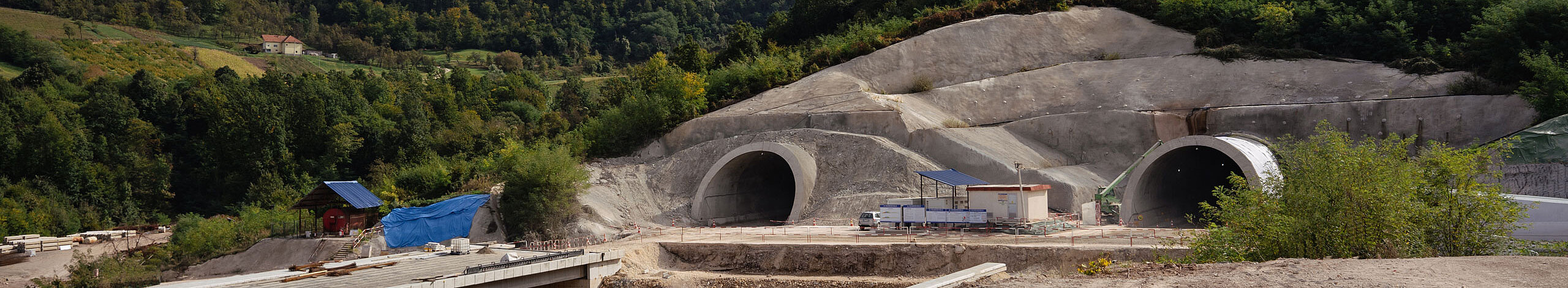Laz Tunnel