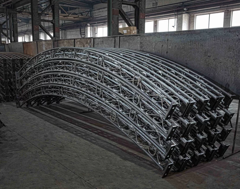 Lattice Girders with 3, 4 or 5 Longitudinal Bars Lattice Girders with 3, 4 or 5 Longitudinal Bars